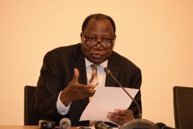 Le Professeur Théophile Obenga